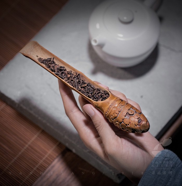 bamboo root scoop